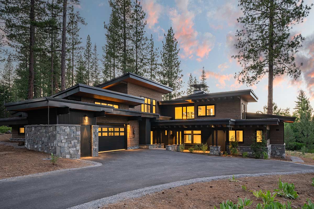 Luxury Truckee Lahontan Home 211 for sale